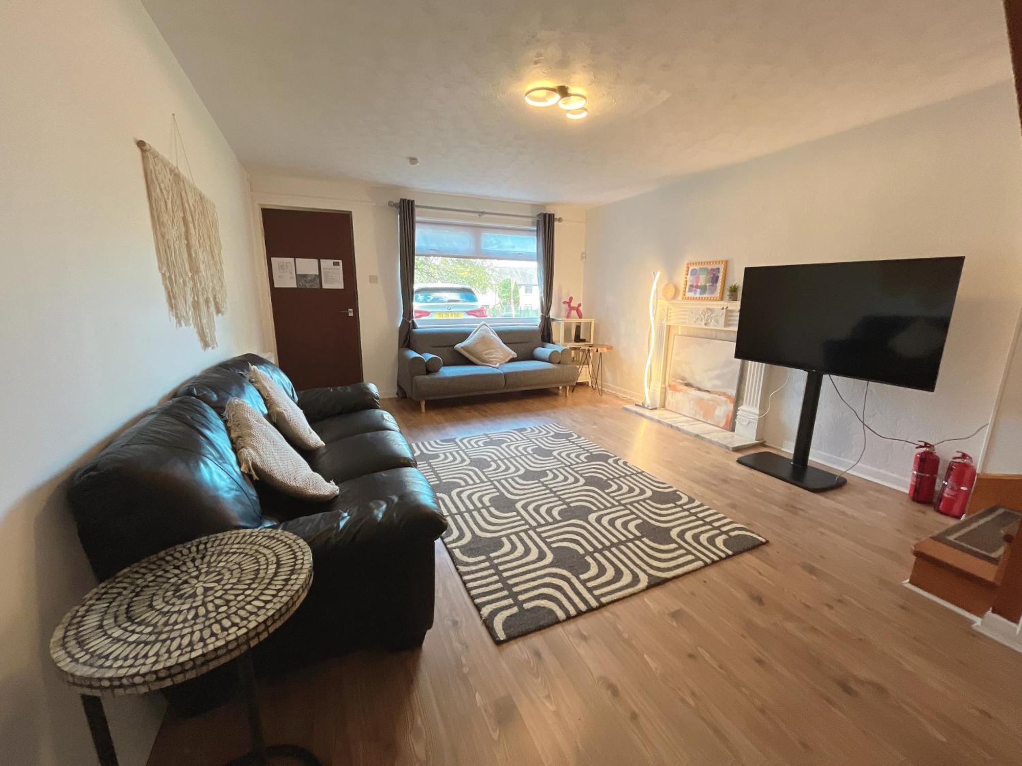 Cozy 2 Bedrooms With Private Parking Space And Garden Edynburg Zewnętrze zdjęcie